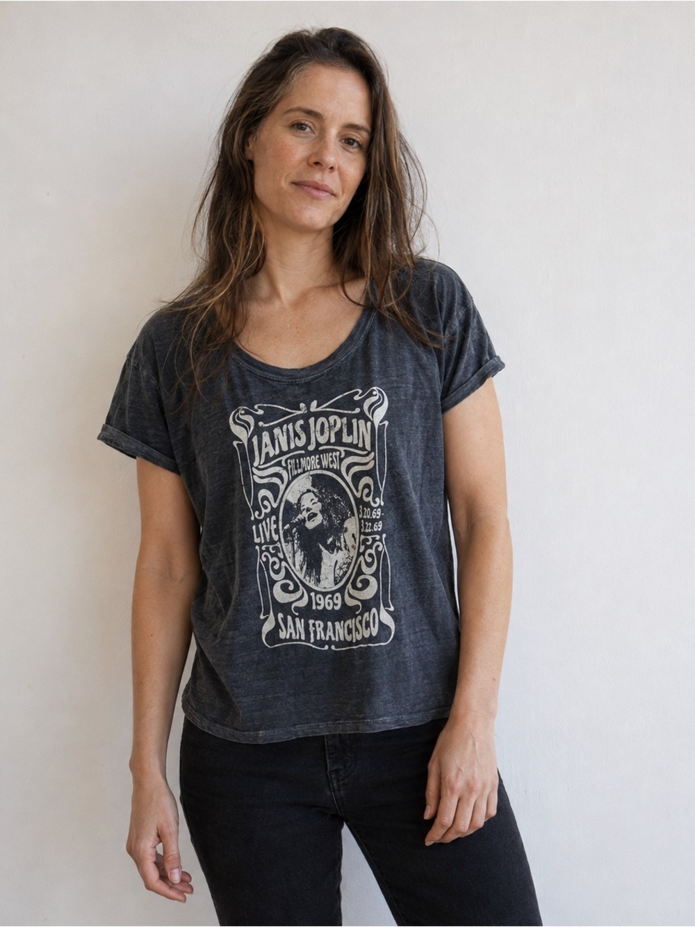 Janis Joplin Fillmore West 1969 Distressed Graphic Tee Gray XS